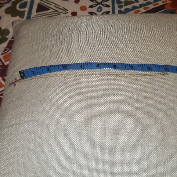 NWOT 10k Cross Pendant Necklace - Picture 5 of 5